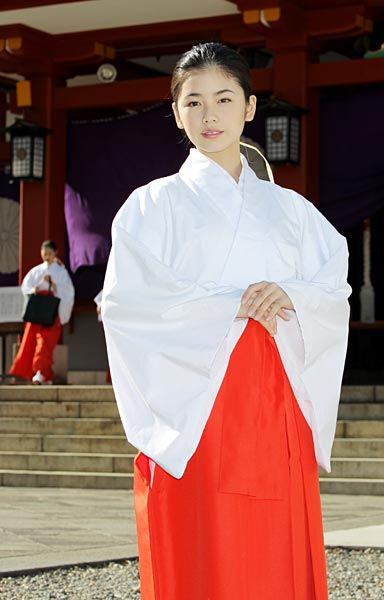 关于神社巫女的这件小事 知乎