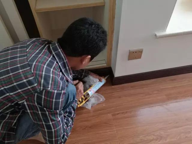 （木地板知识）50张图带你看完强化地板安装全过程 - 知乎