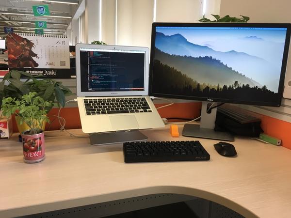 c,python 程序员,由奢入俭难 22 人 赞同了该回答 收拾完工位强行