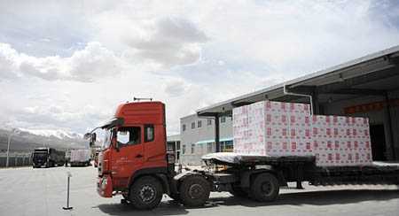 为什么昆仑山矿泉水在近几年投入那么大但销量