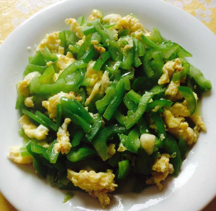 有哪些用鸡蛋为材料做的菜 除了西红柿炒蛋系列 没有其它好吃的做法吗 知乎