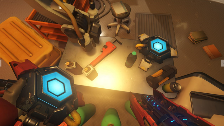 先说直布罗陀海峡目前是由英国和西班牙共有,所以在游戏中也是唯一没