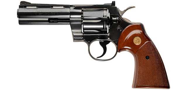 警察为什么配发左轮手枪?