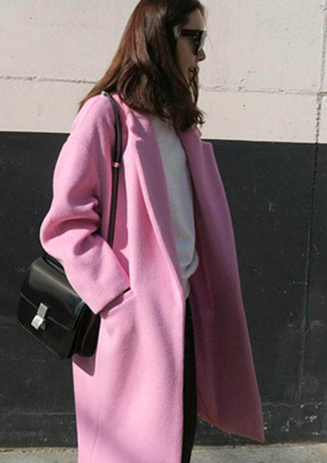 不仅仅是上面那些,在众多单品中,粉色大衣的搭配选择非常多,实穿度