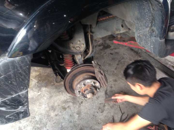 水到汽车的哪部分才算把车淹坏了 知乎 水到汽车的哪部分才算把车淹坏了 知乎