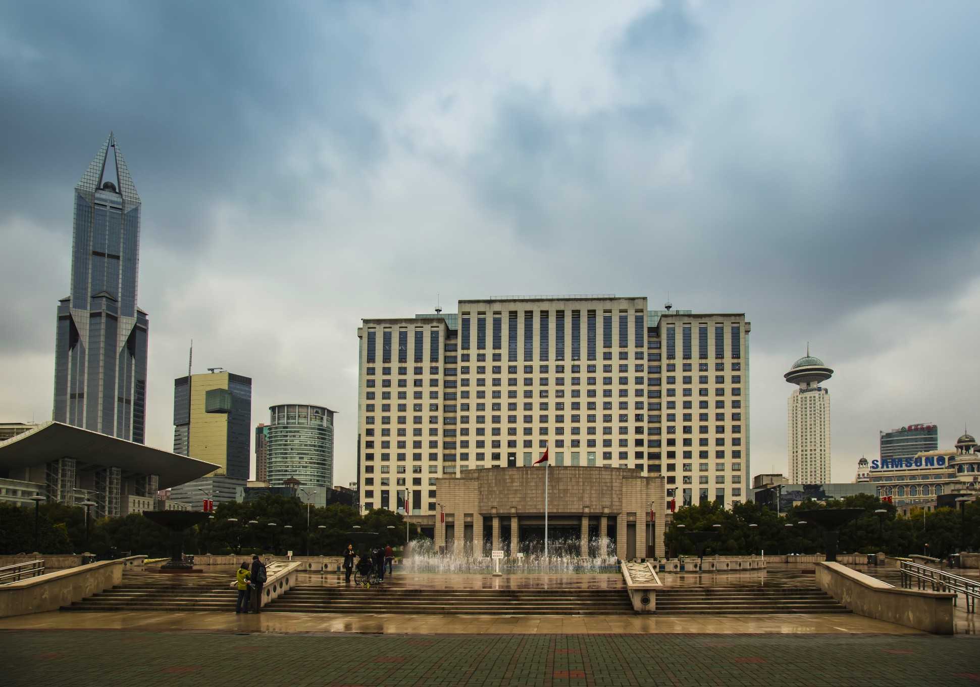 原上海市政府大楼图片