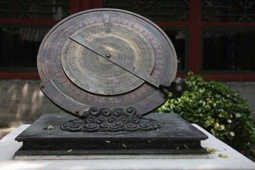 先码 这个东西叫做月晷