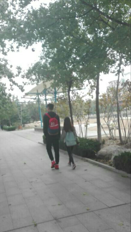 听说身高差萌,但是180的汉子真的会想要找150的妹子吗?