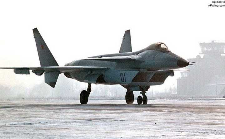 提到了双风,可能有人会问另一个家伙,米格家的i-42为什么就不