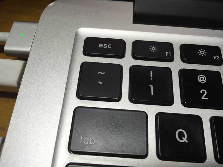 Mac键盘自带输入法怎么打反引号 知乎 Mac键盘自带输入法怎么打反引号 知乎