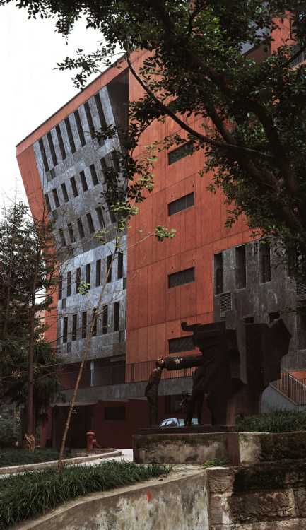 刘家琨设计过哪些建筑?其作品评价如何?