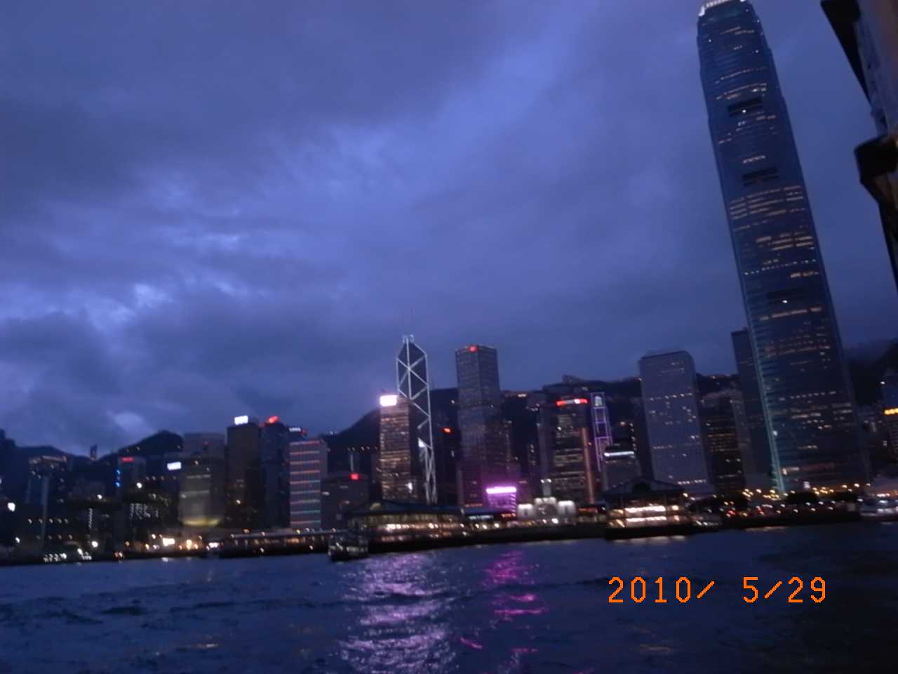 带老人家去香港旅游,计划2-3天,求推荐适合老人