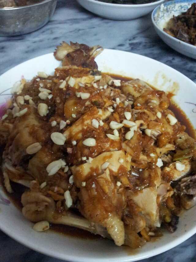 啊,对了,我妈会用微波炉做酸梅鸡,等我过段时间回家问问,如果有人想