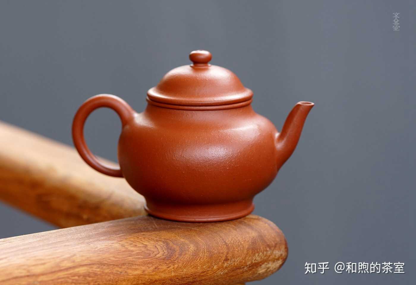 笠帽壶是一款仿物造型壶,根据笠帽的造型… - 知乎