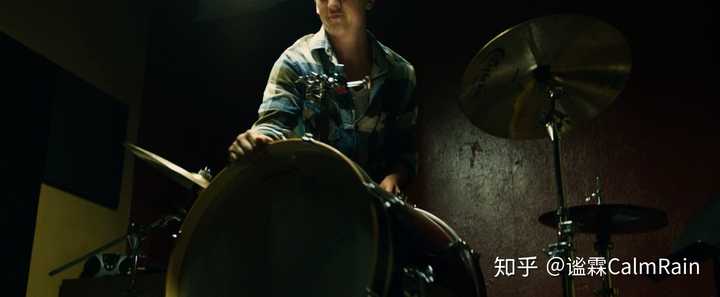 为什么《爆裂鼓手》的导演说结尾实际是悲剧？