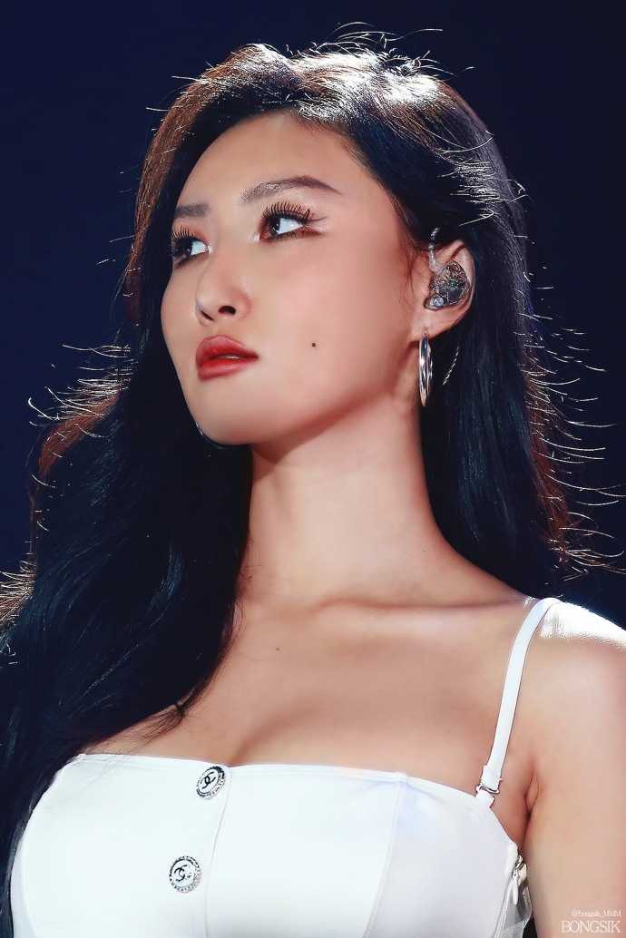 如何评价 mamamoo 的华莎?