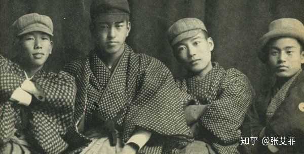 所谓的 大正风 的服饰具体是一种什么样的风格 知乎 所谓的 大正风 的服饰具体是一种什么样的风格 知乎