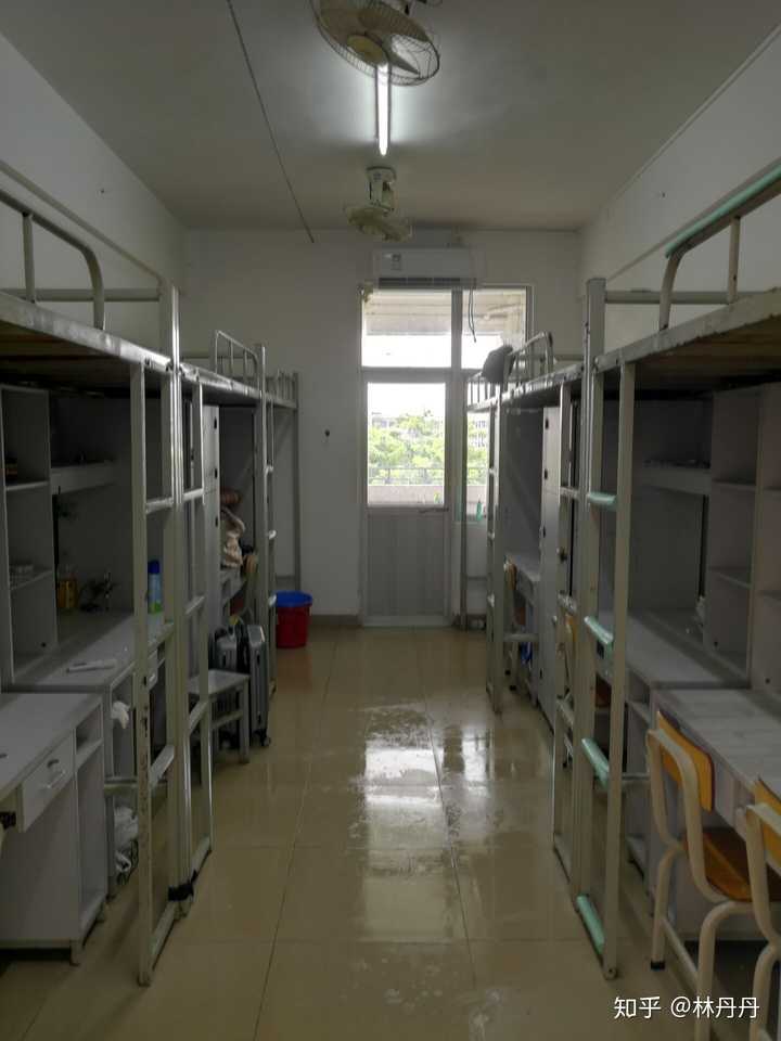 海南医学院 女宿舍图片