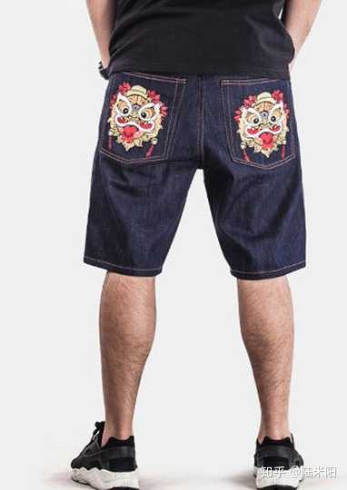 absurd logic是来自上海的潮流品牌,成立于2010年.涂鸦艺术吧.