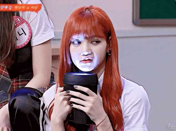 lisa 真的有那么好看吗,人间芭比的称呼是否过誉?