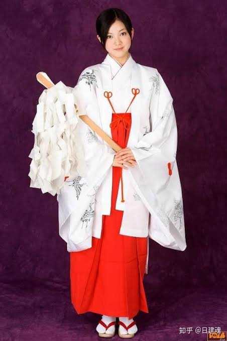 日本神职 日本神职人员等级 日本神社神职人员