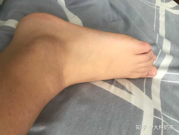 女生的脚好看是什么样的体验