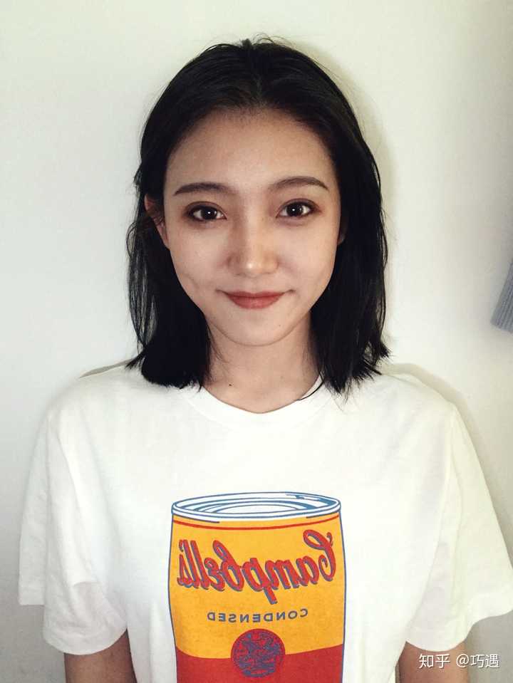 这个小姐姐是在一次榜姐微博话题评论下面看到的 第