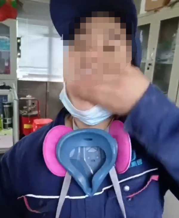 某蓄电池企业被指让员工体检前吃排铅药来篡改血铅数据、规避职业病责任，可能面临哪些处罚？员工该如何维权？