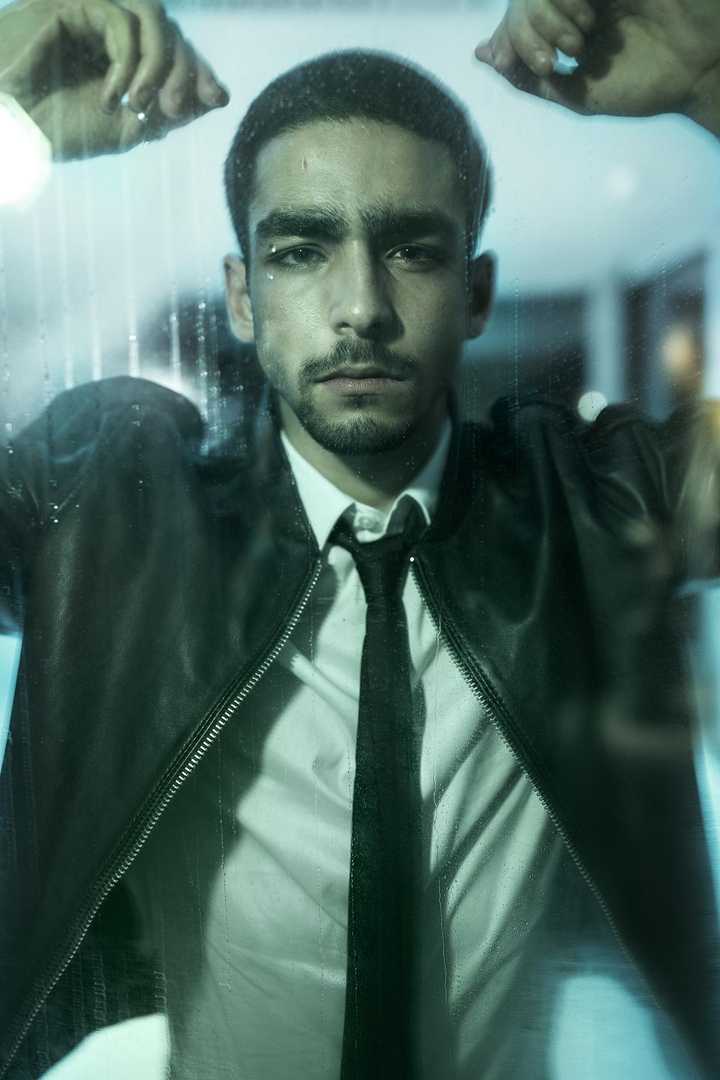 图片20查看更多简介影人:萝拉·马勒费尼 / 莎妮·阿蒂亚斯 / 丹娜.