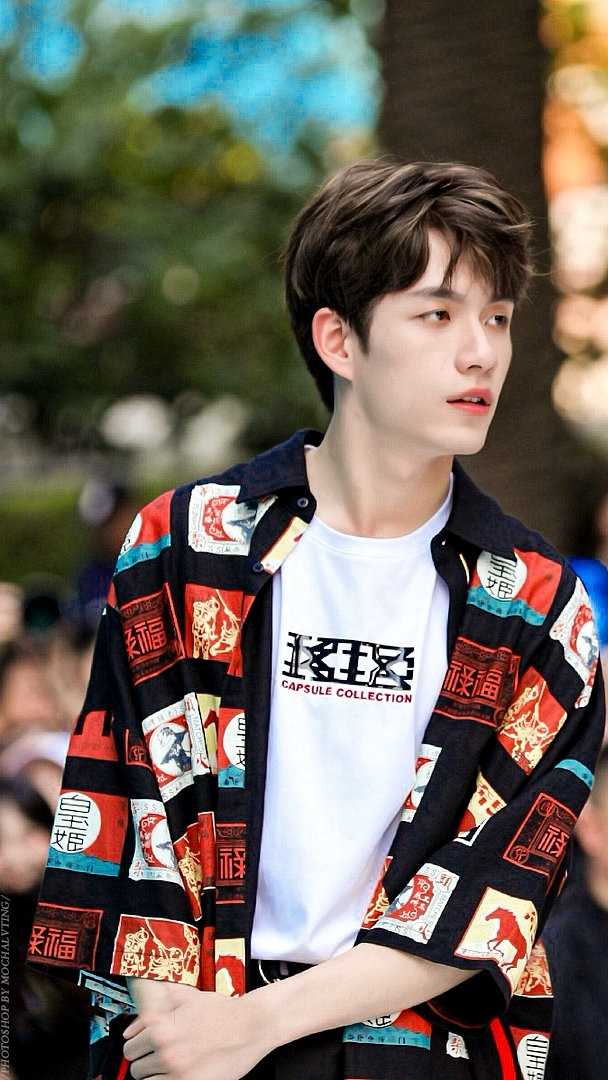 r1se成员有哪些的神图?