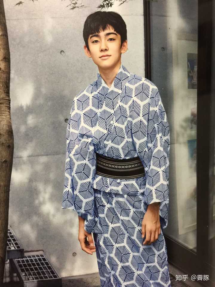 八代目市川染五郎 (多图预警) 本名:藤间斋,年仅十三岁的日本歌舞伎