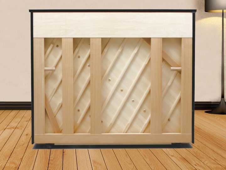 非对称式背柱结构设计,均衡了对各音区承受力量,保证了弹奏性和结构