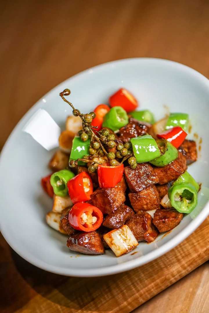 为什么有人觉得川菜档次低?