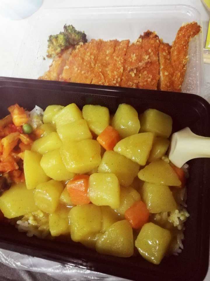   最爱的咖喱鸡排饭