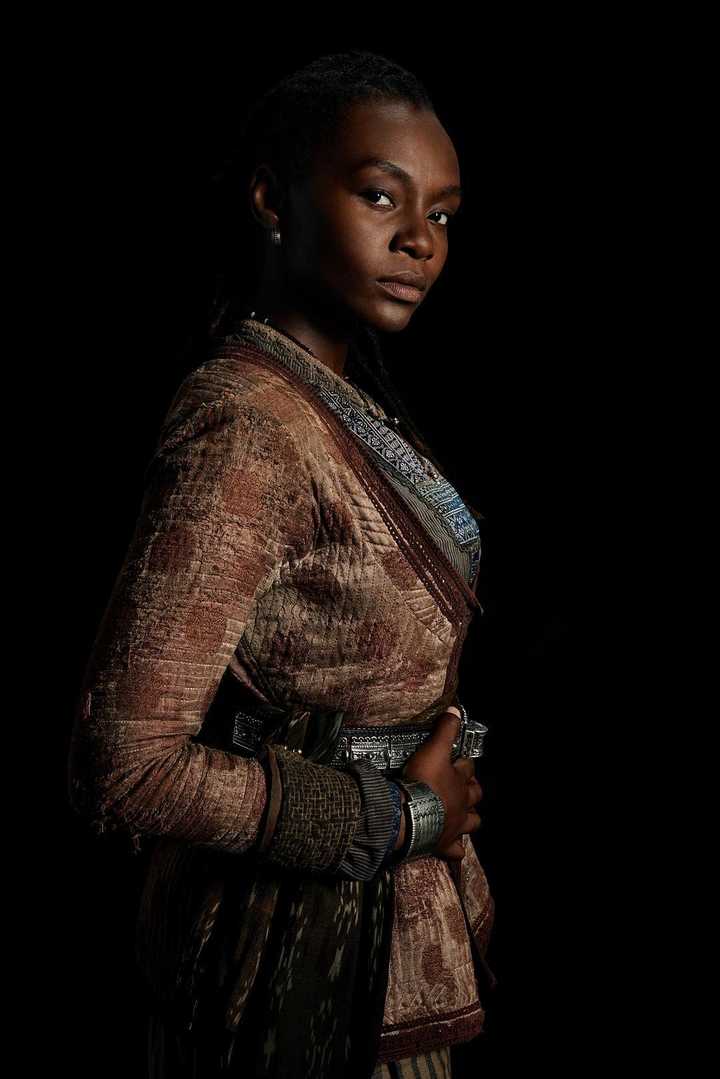 图片20查看更多简介影人:托比·斯蒂芬斯 / 卢克·阿诺德 / 汉娜·纽