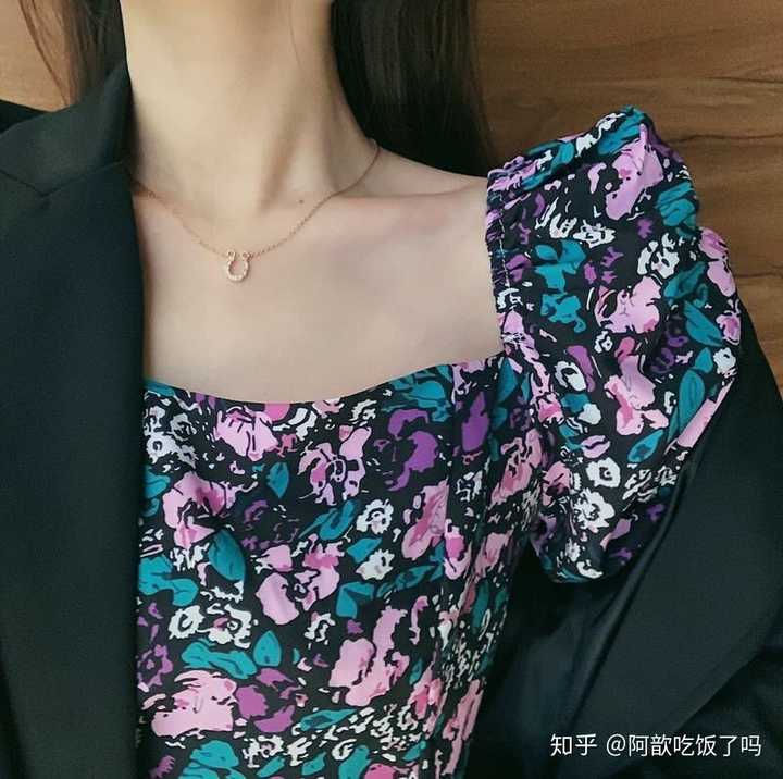 西装外套一不小心买大了应该怎么搭 知乎