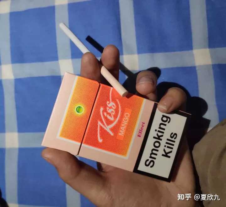 peel檸檬爆 怎麼碩呢 挺涼的 不過比萬寶路好一點