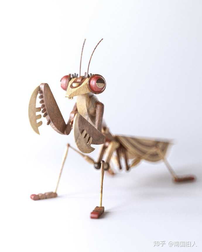 木头与动物角色的结合,为幼儿们所做的,非常温馨的设计.