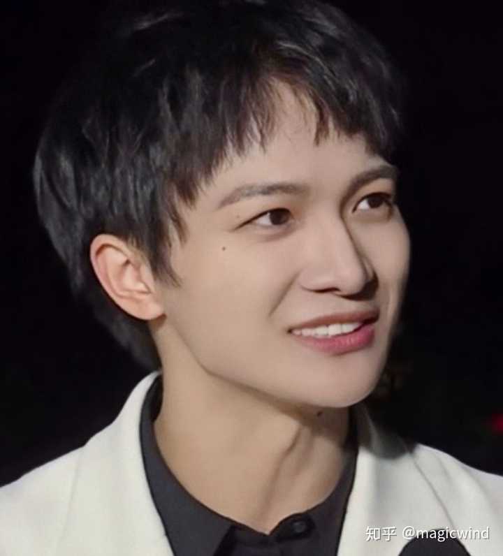 周深是怎么变好看的