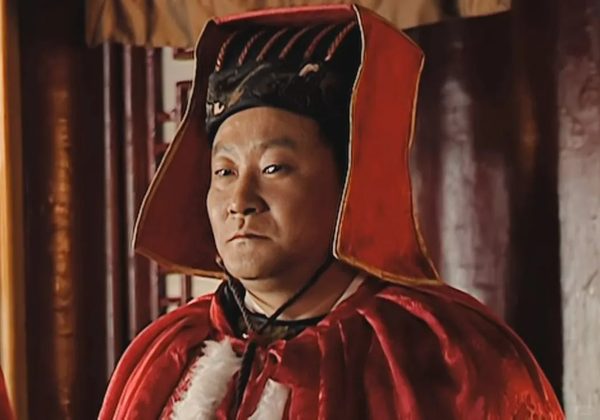 《大明王朝 1566》里的黄锦比起吕芳有什么差距？