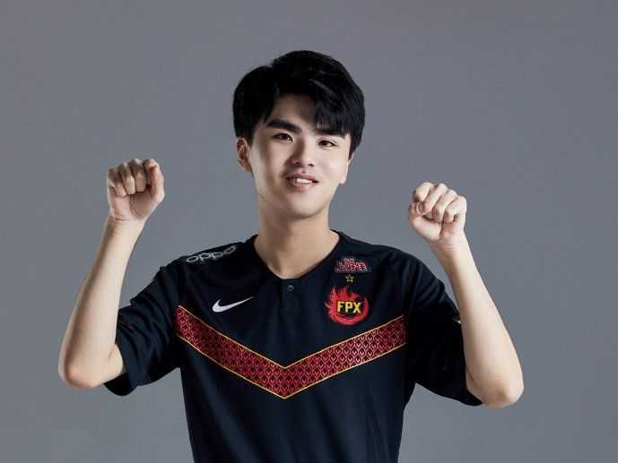 2020lpl夏季季后赛首战fpx13不敌v5止步季后赛八强如何评价这场比赛