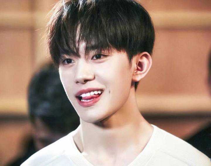 易烊千玺有哪些鲜为人知的图?