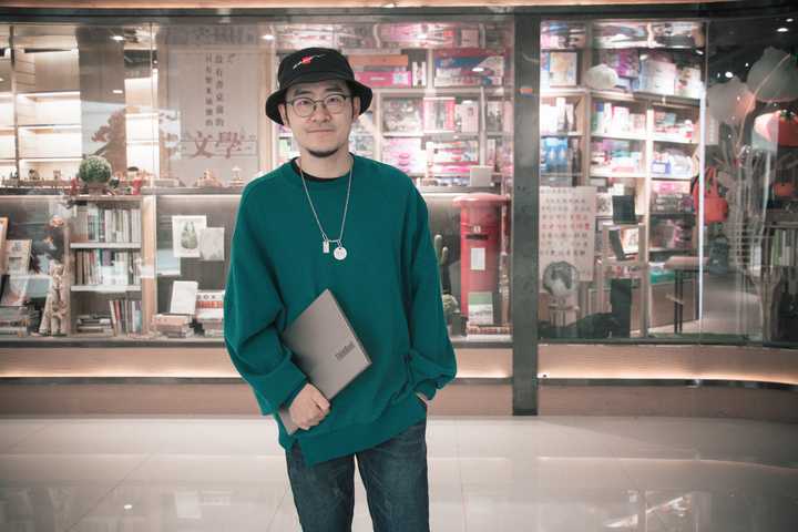 那些敢于「砸」了铁饭碗去创业的年轻人,现在都怎么样了?