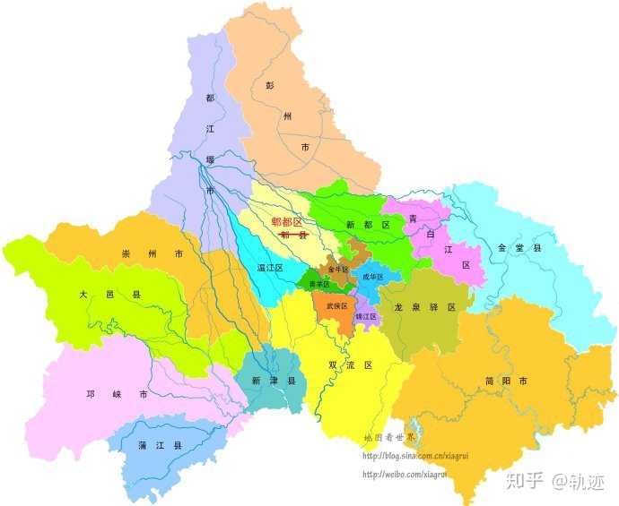 "再说经济,成都九区十二县"--(无中生有) 成都的区划不是九 