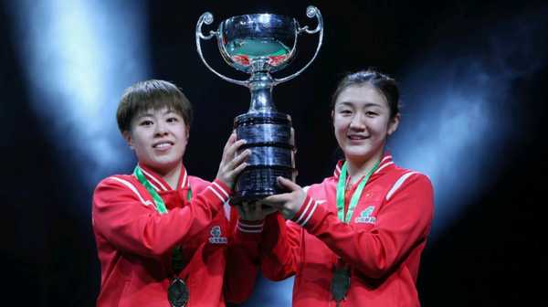 乒乓球高水平双打必须一个左撇子一个右撇子配对吗，有没有比较出名的双右或者双左组合？