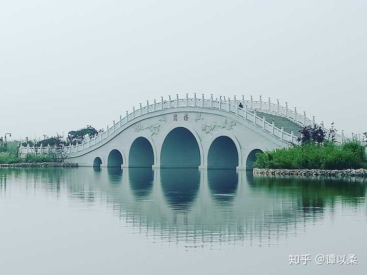 七夕公园的鹊桥