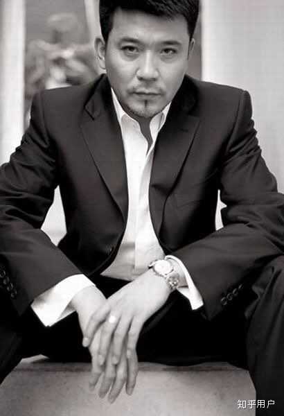 以及内地桃花眼的元祖男演员:伍岳峰时期的孙淳老师