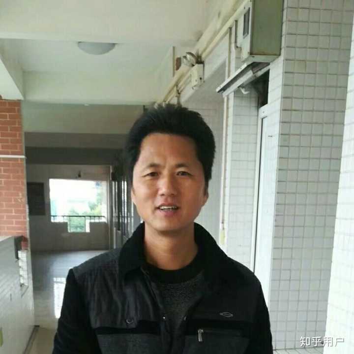 如何评价广州市真光中学男生宿舍七楼宿管邓平