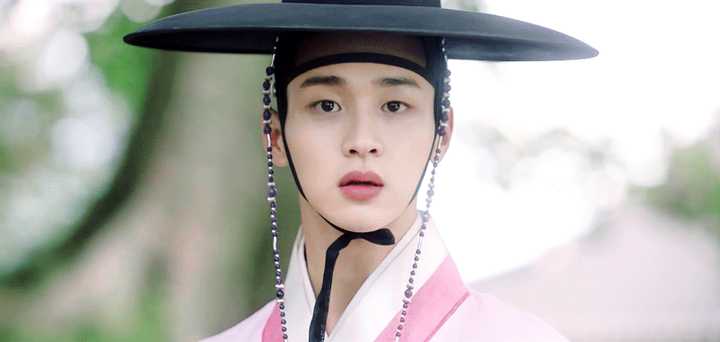 娱乐圈有哪些男生女相的明星或爱豆啊?