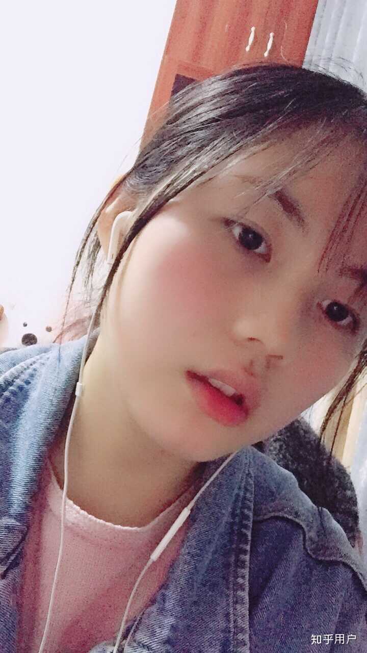 女生蒜头鼻到底好不好啊?鼻梁低鼻子大没活路吗